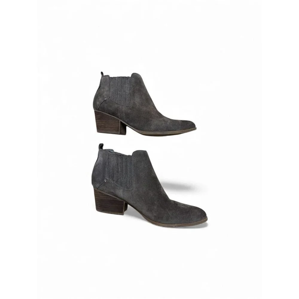 Crown Vintage Suede Chelsea Ankle Booties Size 7.5 2” Heel